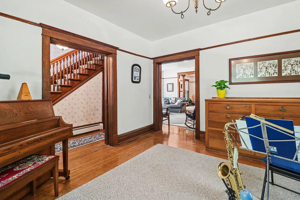 4539 S Lakeshore Drive Summit Township MI 49431