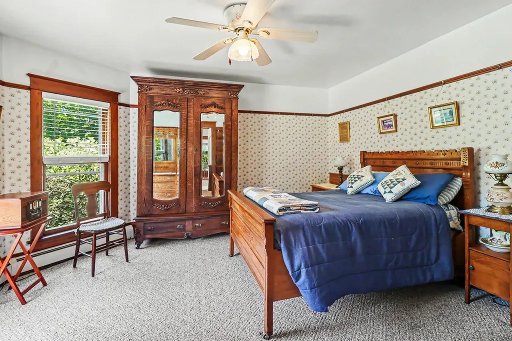 4539 S Lakeshore Drive Summit Township MI 49431