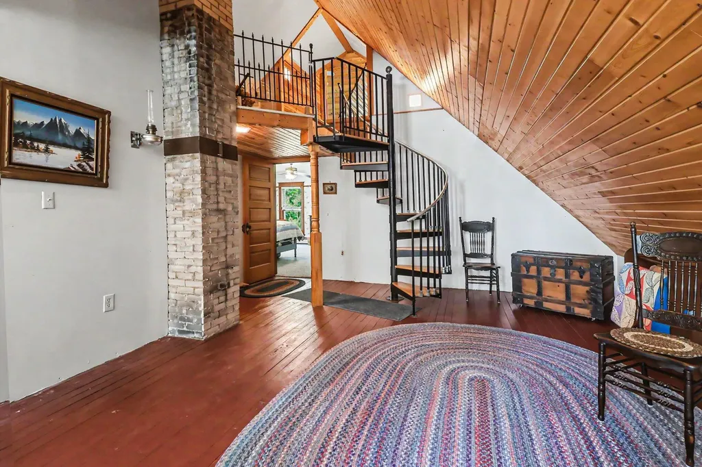 4539 S Lakeshore Drive Summit Township MI 49431