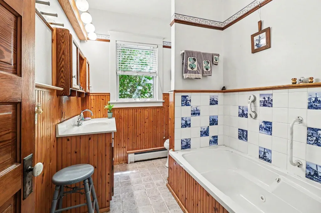 4539 S Lakeshore Drive Summit Township MI 49431