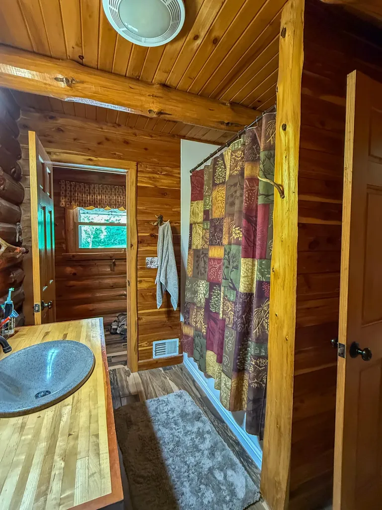 15778 Peters Farm Road Norman Township MI 49644