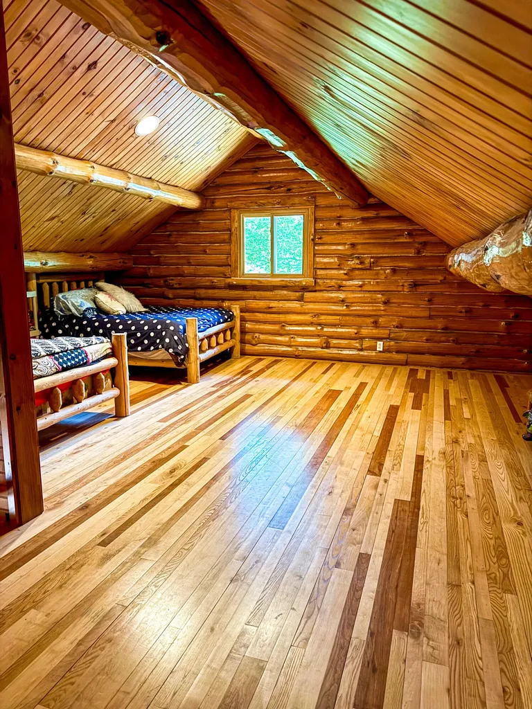 15778 Peters Farm Road Norman Township MI 49644