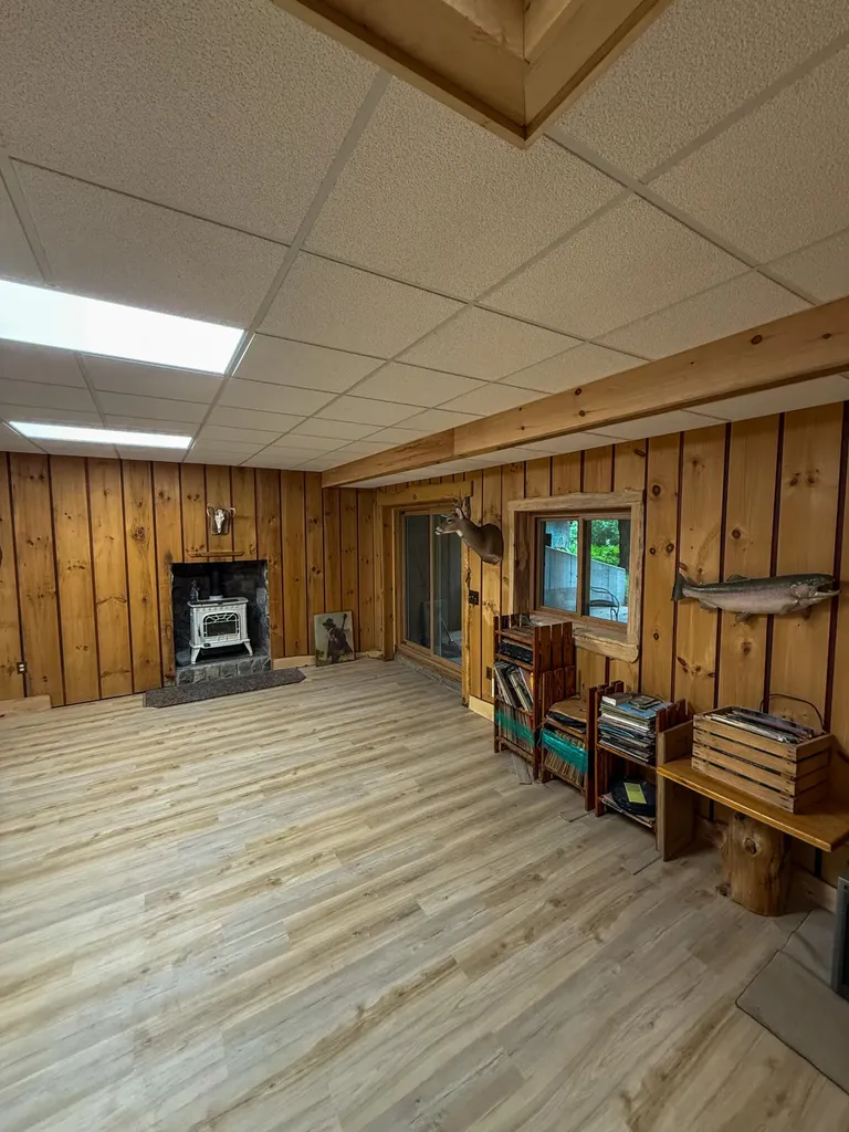 15778 Peters Farm Road Norman Township MI 49644