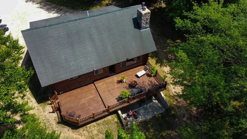 15778 Peters Farm Road Norman Township MI 49644