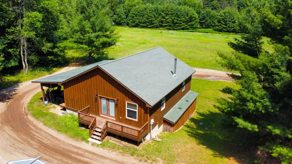 15778 Peters Farm Road Norman Township MI 49644