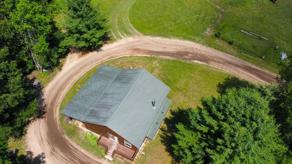 15778 Peters Farm Road Norman Township MI 49644