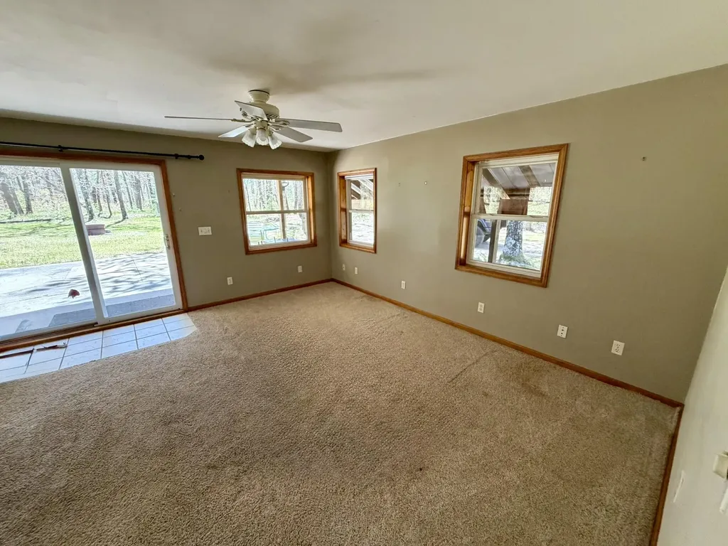 22533 Hoxeyville Norman Township MI 49689
