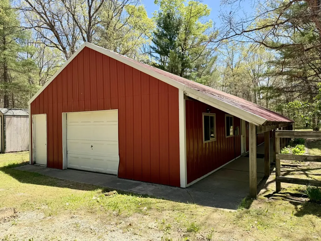 22533 Hoxeyville Norman Township MI 49689