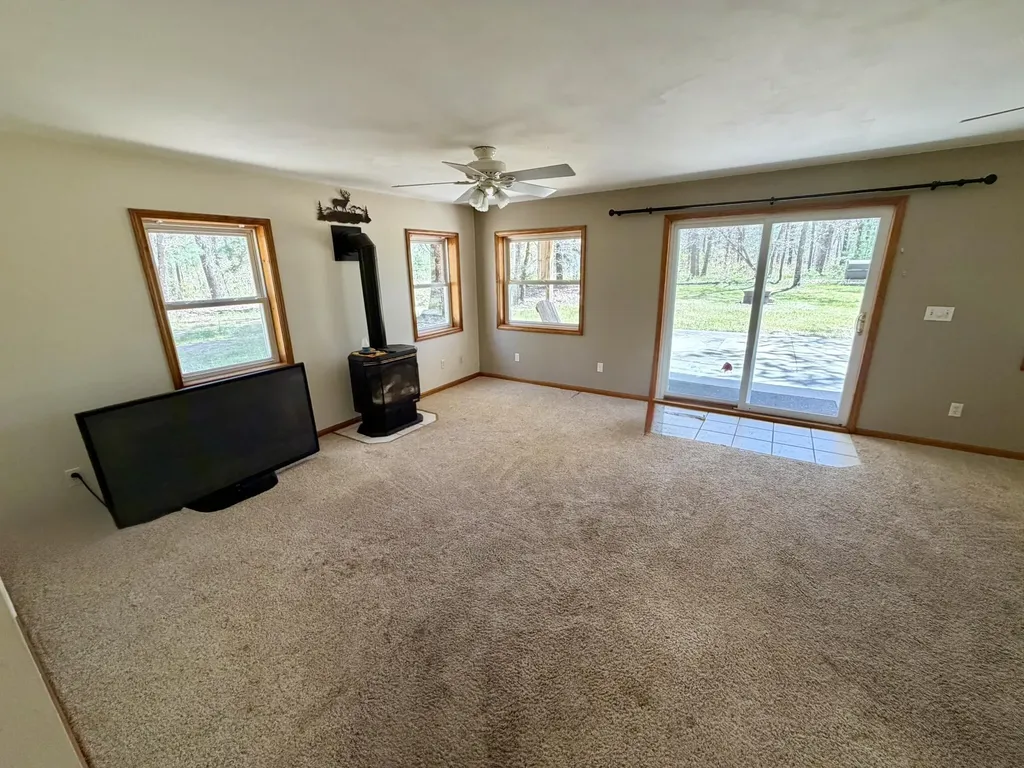 22533 Hoxeyville Norman Township MI 49689