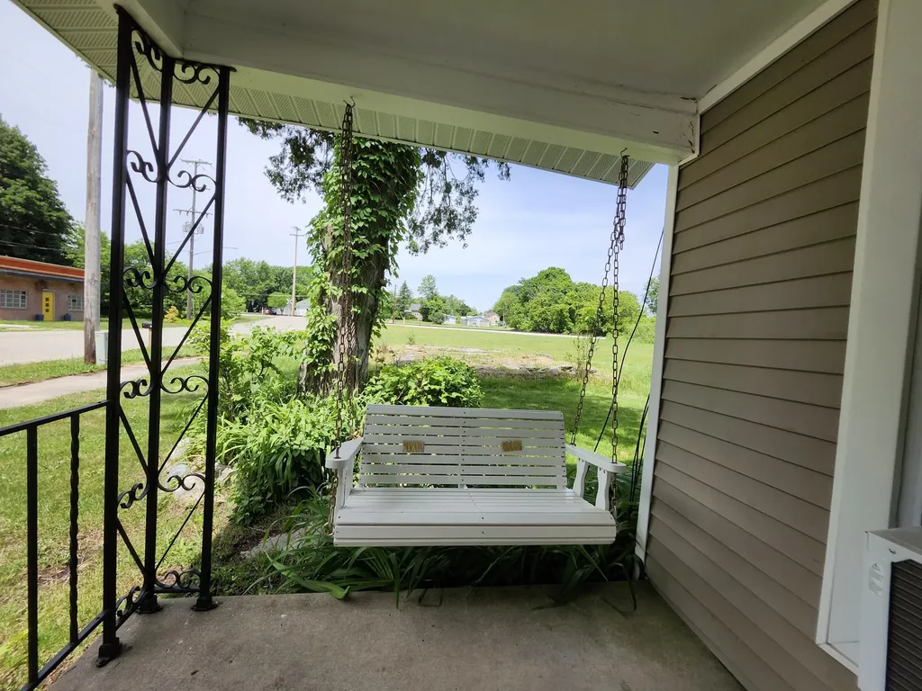 205 S Columbia Avenue Scottville City MI 49454