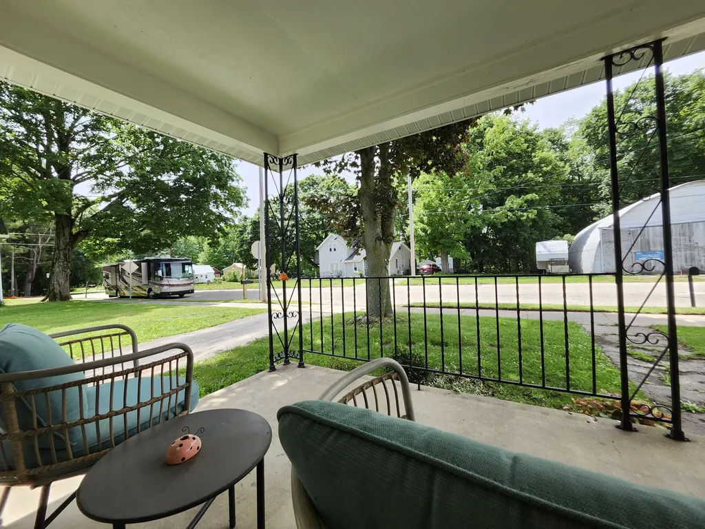 205 S Columbia Avenue Scottville City MI 49454