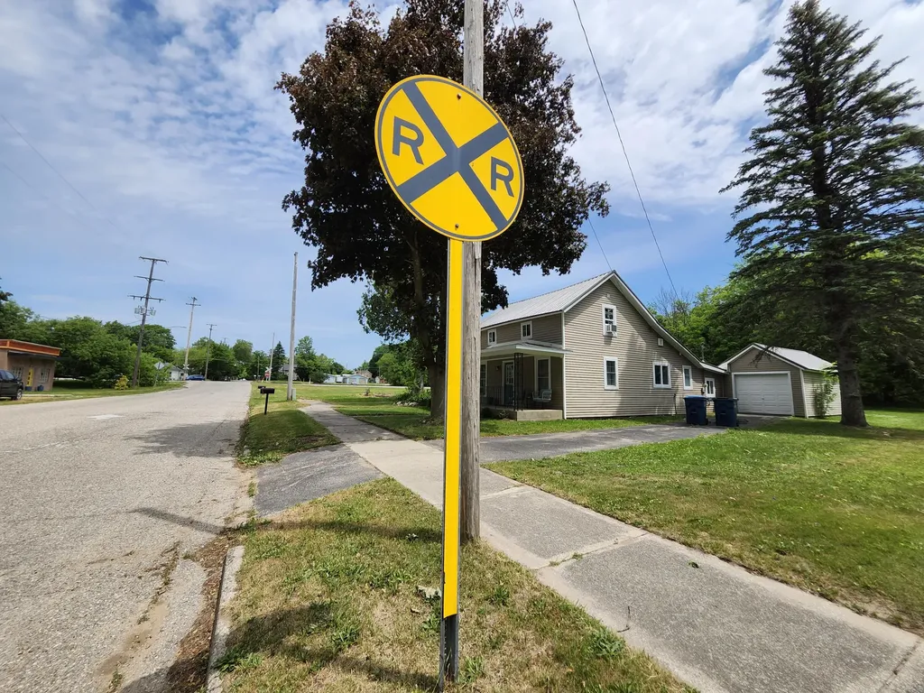 205 S Columbia Avenue Scottville City MI 49454