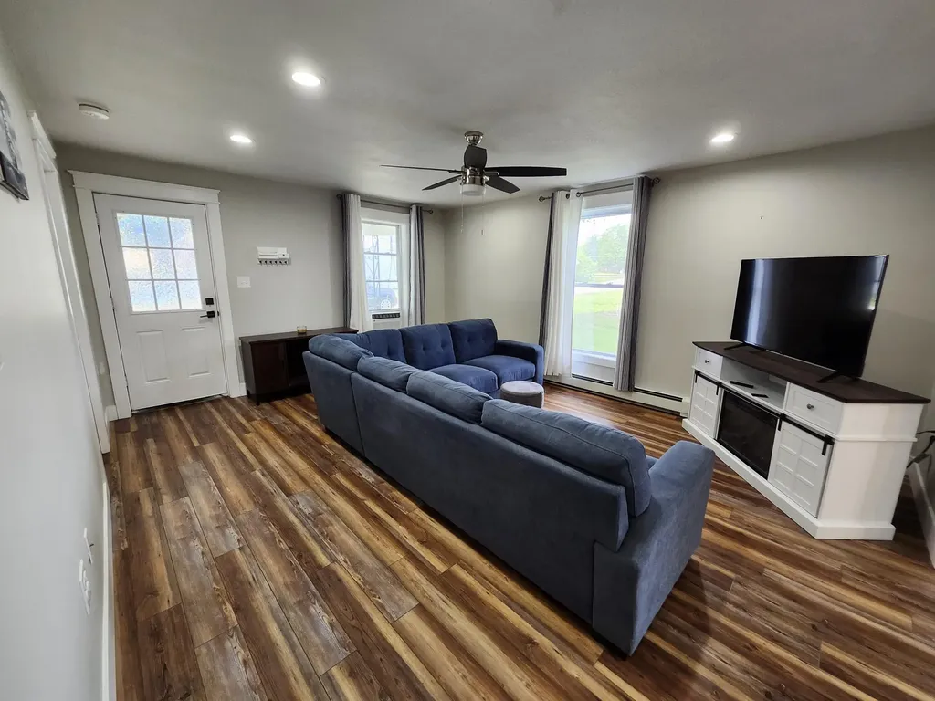205 S Columbia Avenue Scottville City MI 49454