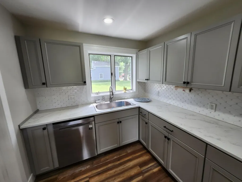 205 S Columbia Avenue Scottville City MI 49454