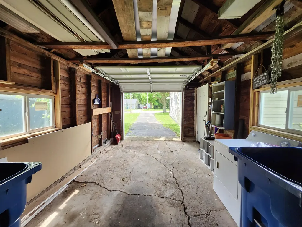 205 S Columbia Avenue Scottville City MI 49454
