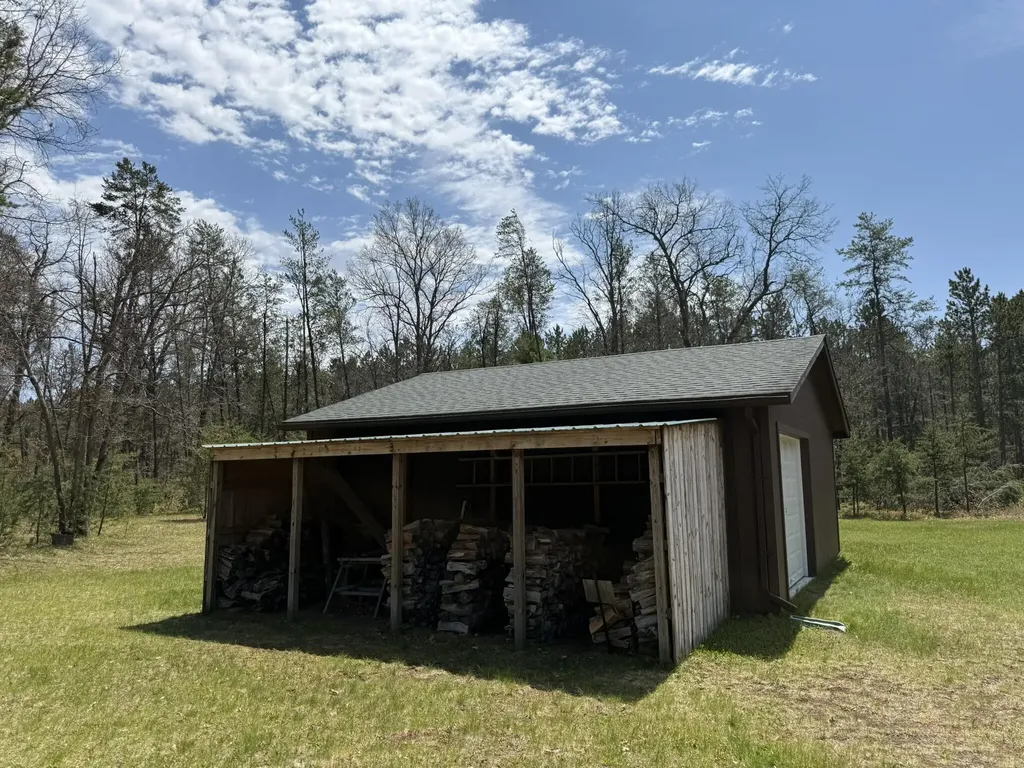 5240 W 4 Mile Road Peacock Township MI 49644