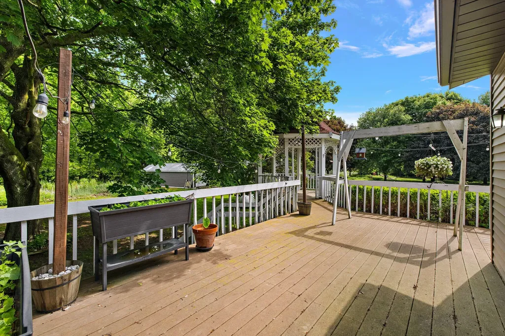 4772 W Stony Lake Road Shelby Township MI 49446