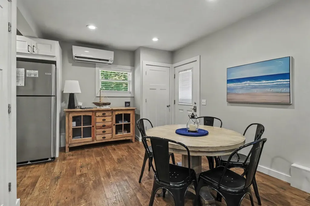 382 E 3rd Street Pentwater Village MI 49449