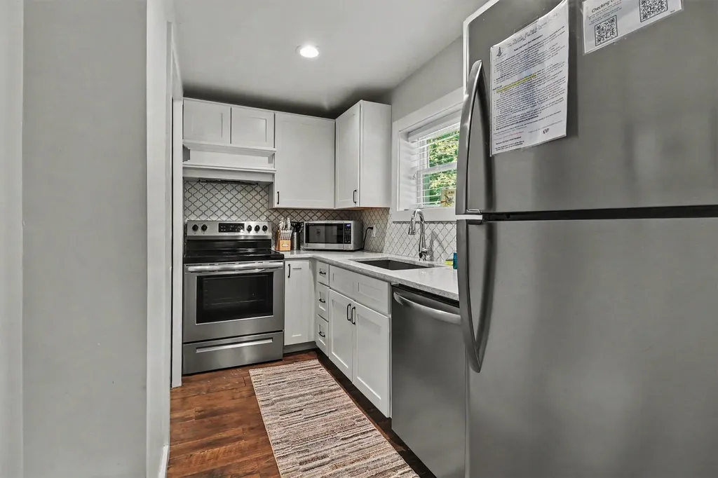 382 E 3rd Street Pentwater Village MI 49449