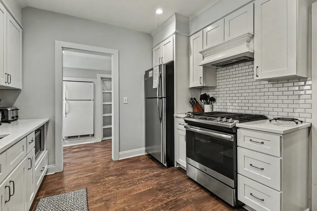 382 E 3rd Street Pentwater Village MI 49449