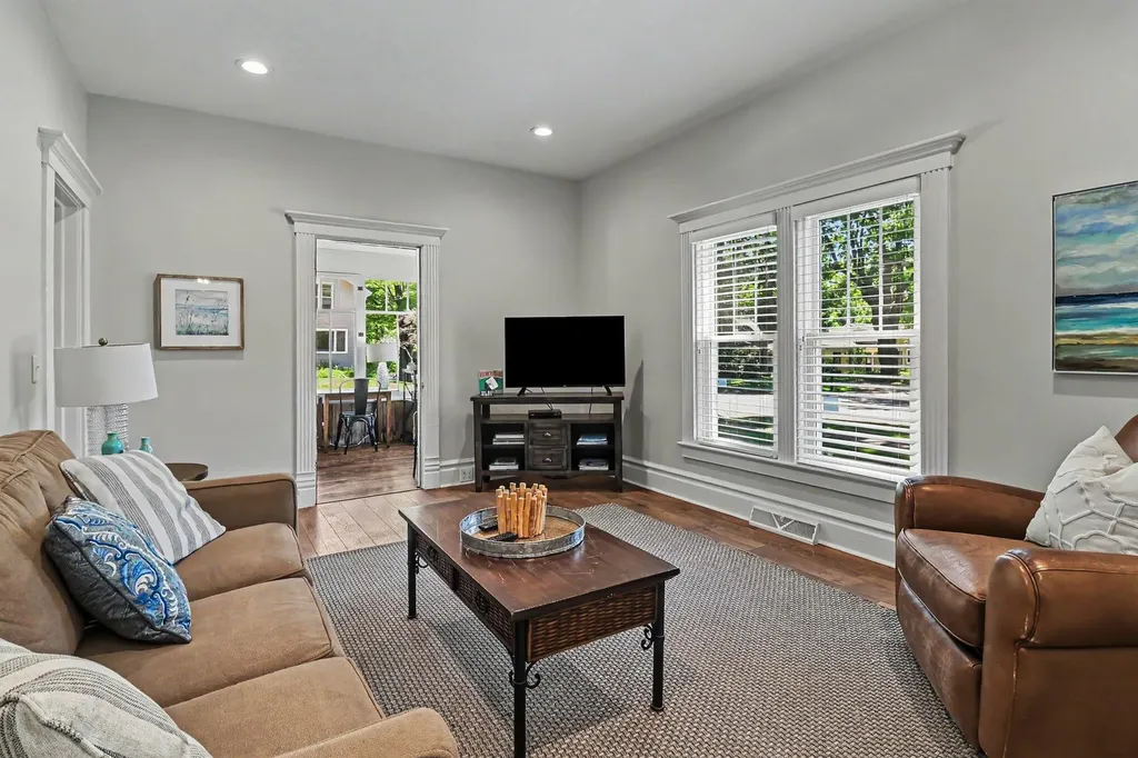 382 E 3rd Street Pentwater Village MI 49449