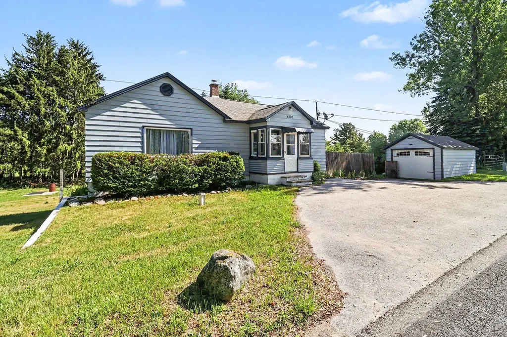 6520 W Johnson Road Benona Township MI 49455