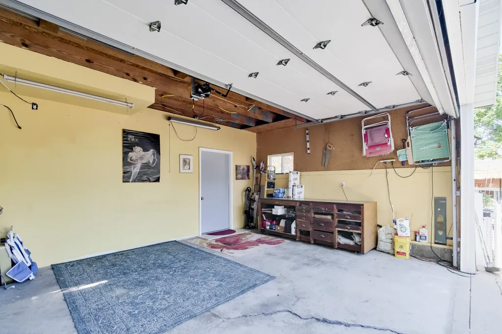 377 4th Street Manistee City MI 49660