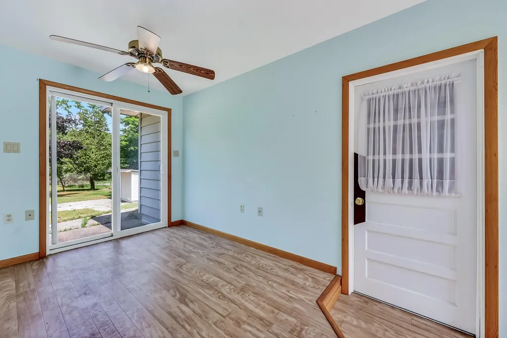 4214 W White Lake Drive Whitehall City MI 49461