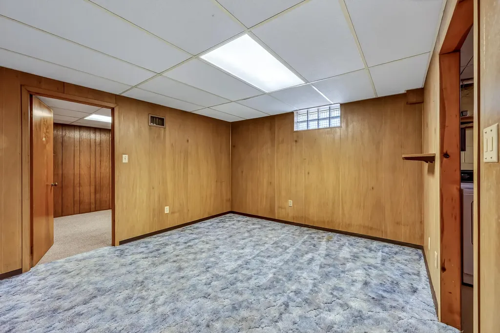 4214 W White Lake Drive Whitehall City MI 49461