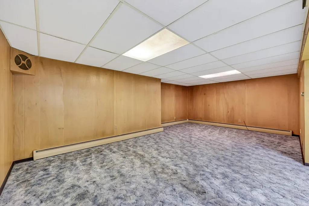 4214 W White Lake Drive Whitehall City MI 49461