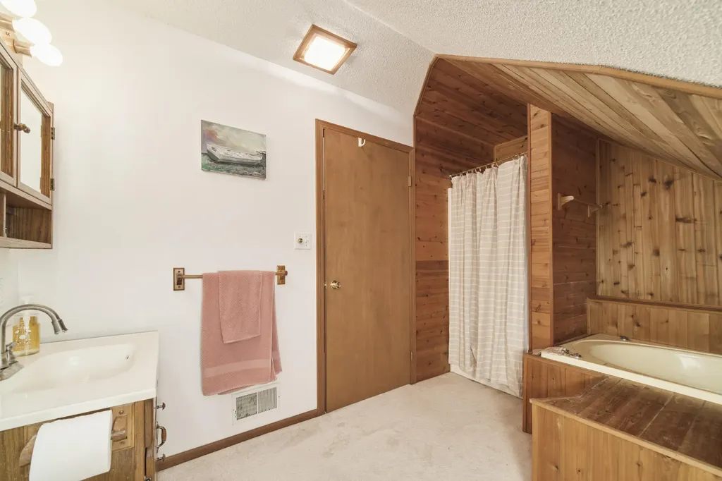 6387 N Larson Road Sheridan Township MI 49410
