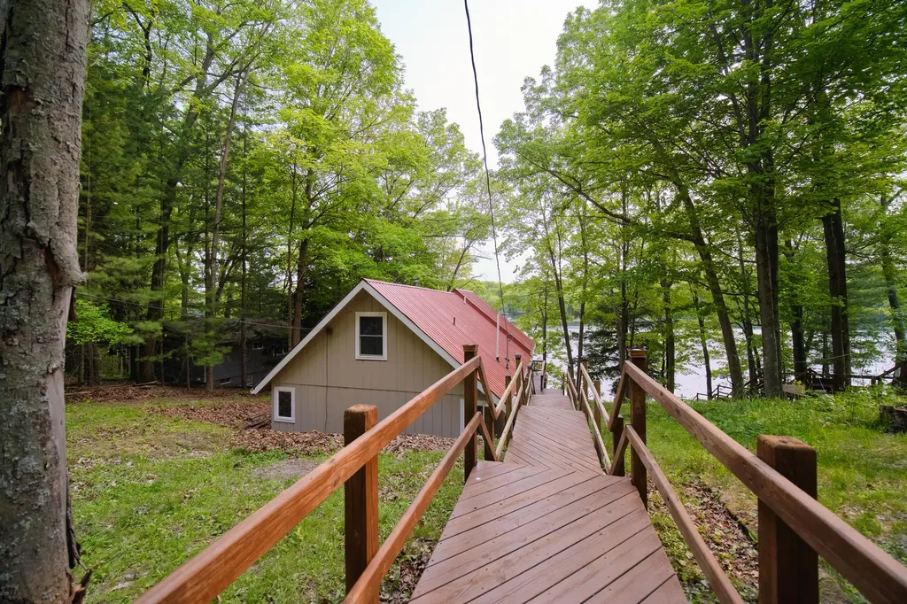 6387 N Larson Road Sheridan Township MI 49410