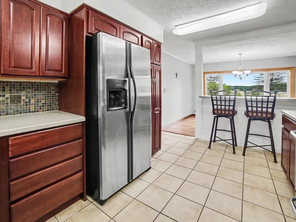 1358 N Lakeshore Drive Hamlin Township MI 49431
