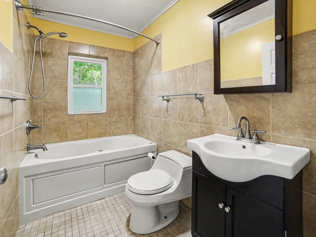 1358 N Lakeshore Drive Hamlin Township MI 49431
