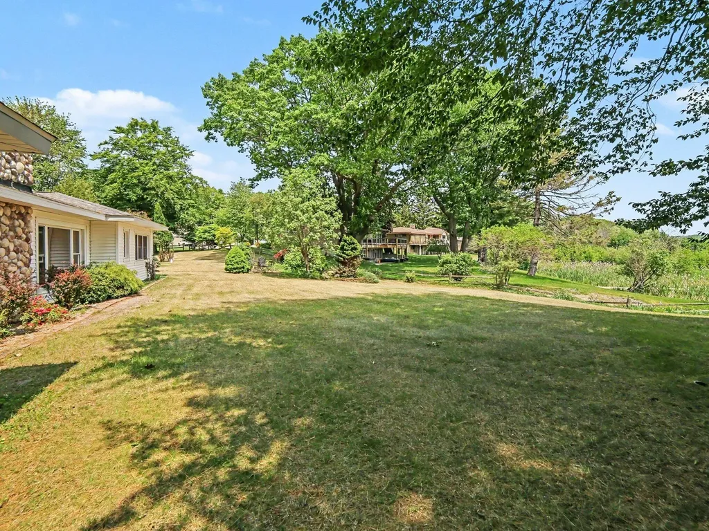1358 N Lakeshore Drive Hamlin Township MI 49431