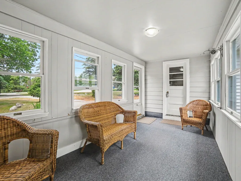1358 N Lakeshore Drive Hamlin Township MI 49431