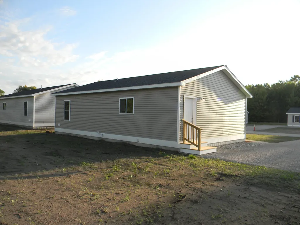 208 Taylors Court Scottville City MI 49454