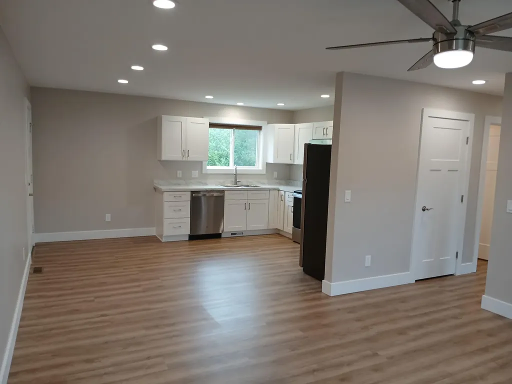 208 Taylors Court Scottville City MI 49454