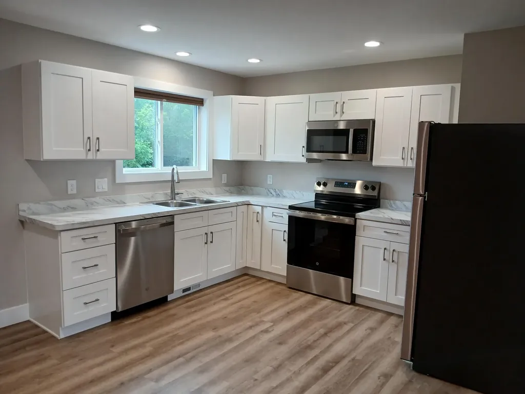208 Taylors Court Scottville City MI 49454