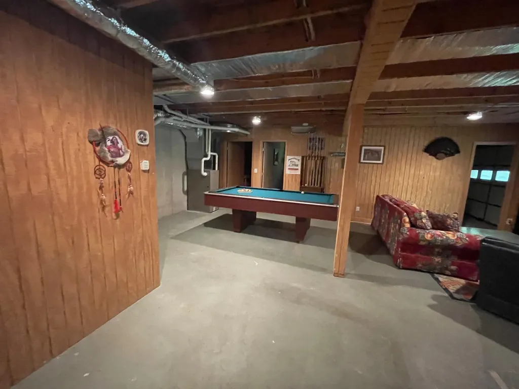 8725 W River Road Elk Township MI 49644