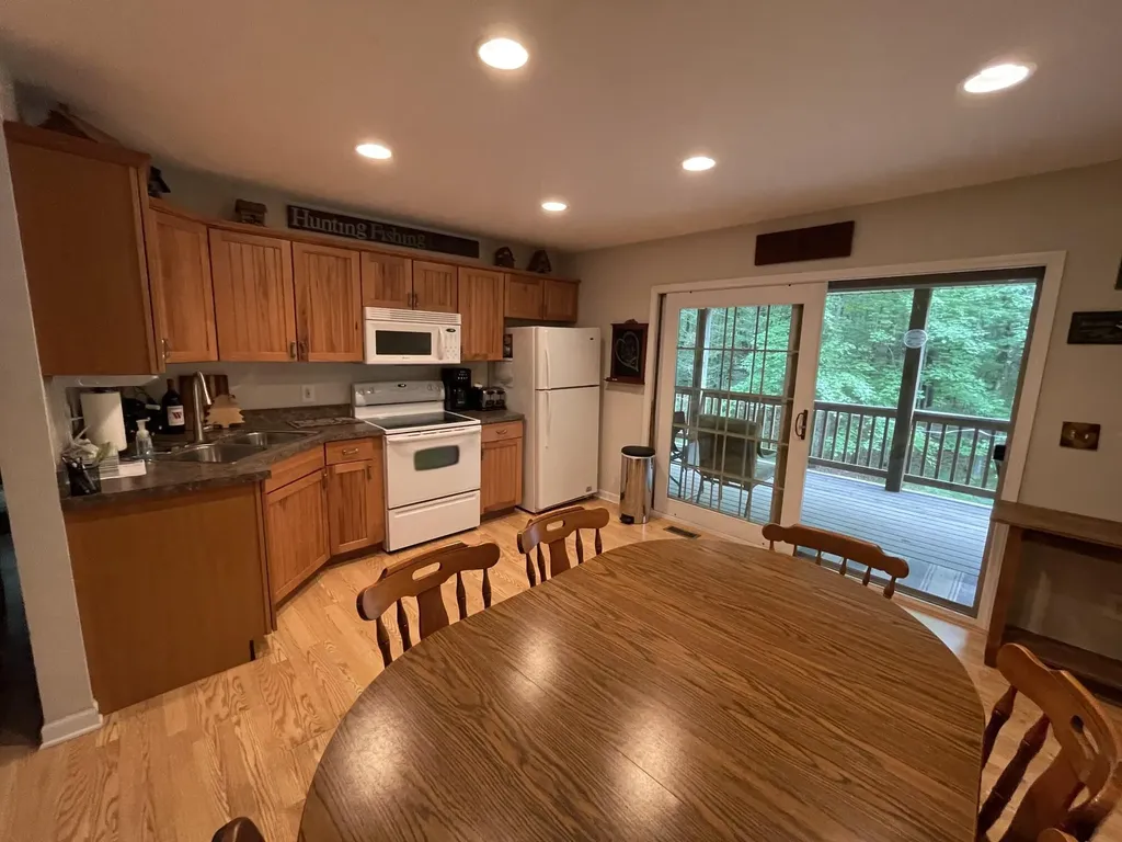 8725 W River Road Elk Township MI 49644