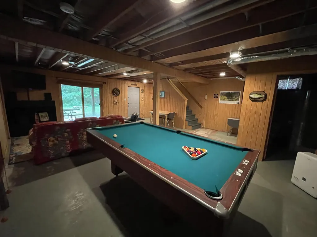 8725 W River Road Elk Township MI 49644