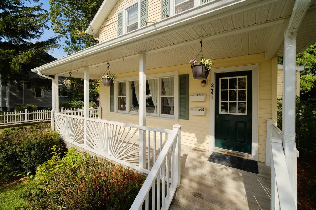 244 5th Street Manistee City MI 49660