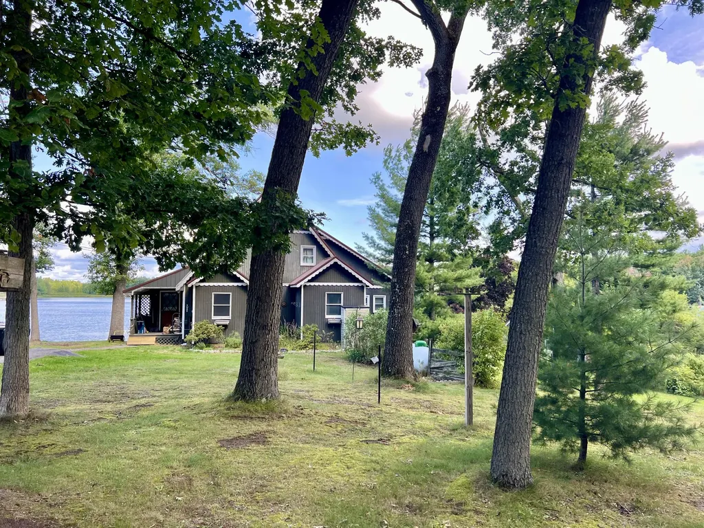 7832 E Us Highway 10 Branch Township MI 49402