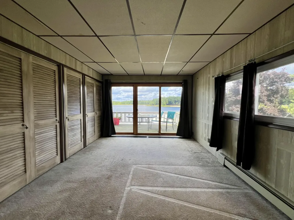 7832 E Us Highway 10 Branch Township MI 49402