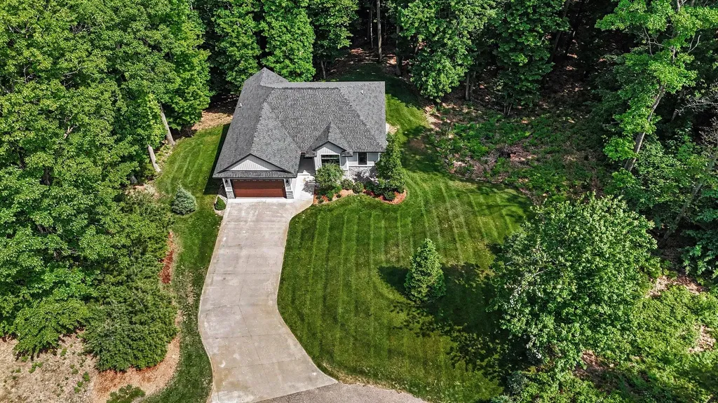 5451 Breckenridge Drive Hamlin Township MI 49431