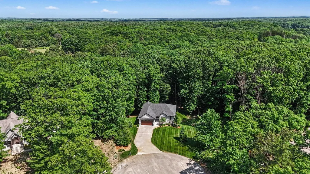 5451 Breckenridge Drive Hamlin Township MI 49431