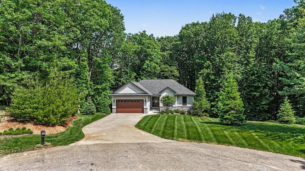 5451 Breckenridge Drive Hamlin Township MI 49431