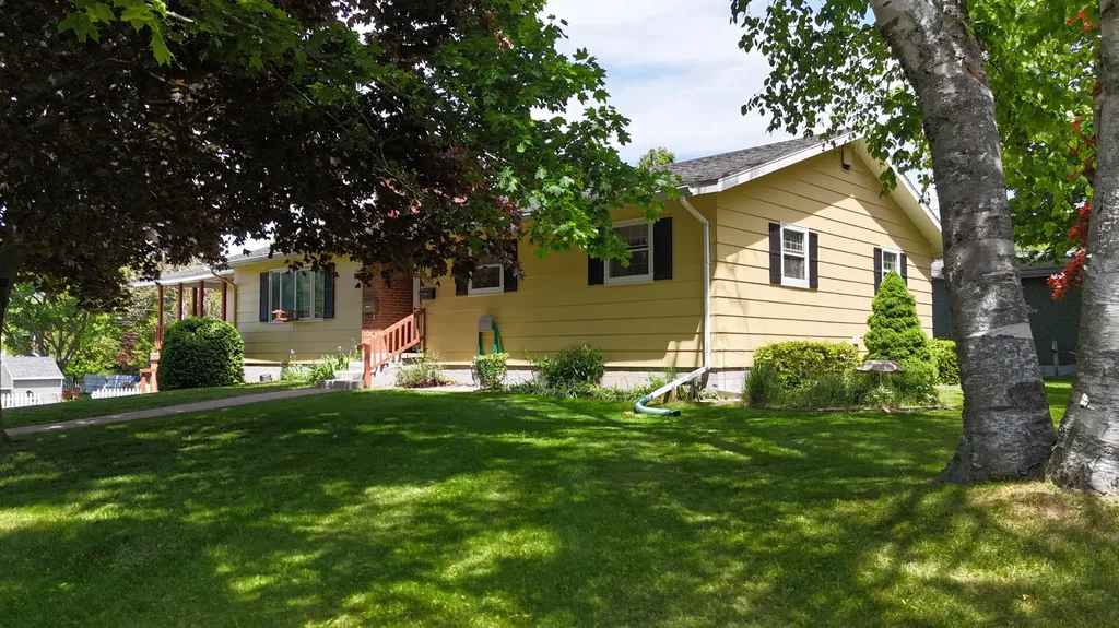 597 Birch Street Manistee City MI 49660