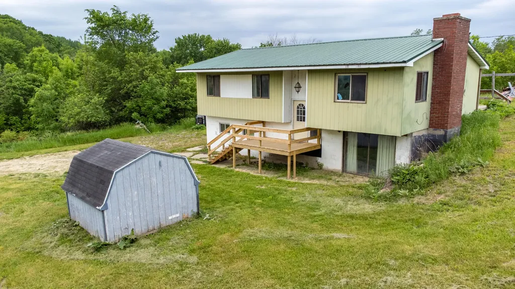4035 N Comstock Avenue Denver Township MI 49421